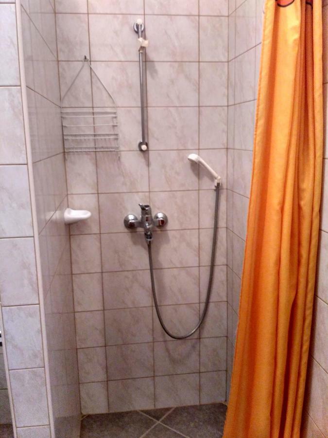 Apartmani Tonica Sukošan Exterior foto